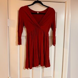 V Neck Maternity Top - Size M